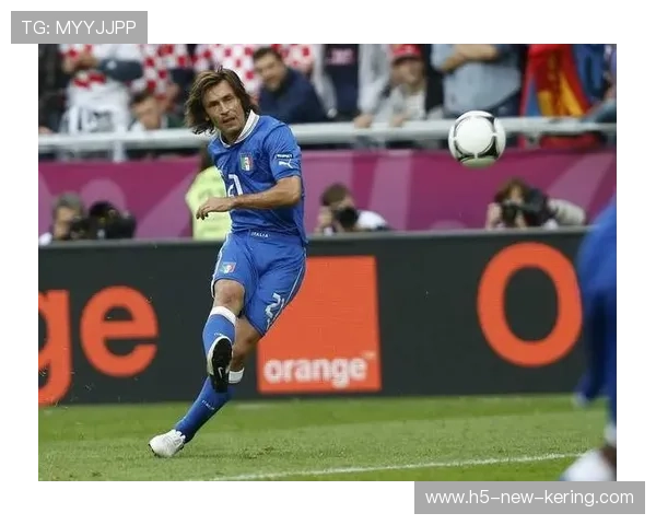 本菲卡若昂内维斯任意球绕过人墙进球——技艺与激情的完美展现