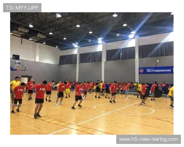 世界篮球学院在教学中推动更多女性参与教练与管理岗位实现多元化