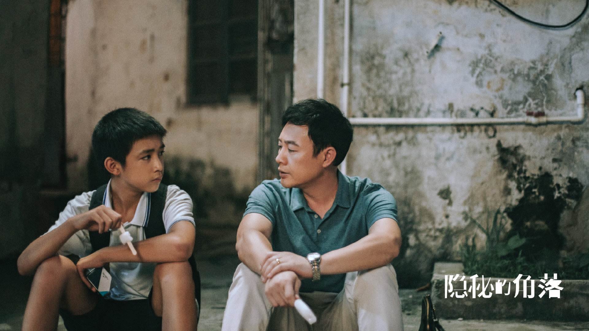 开云官网-女子仰泳赛场澳洲稳占先机,澳大利亚女子200米仰泳记录