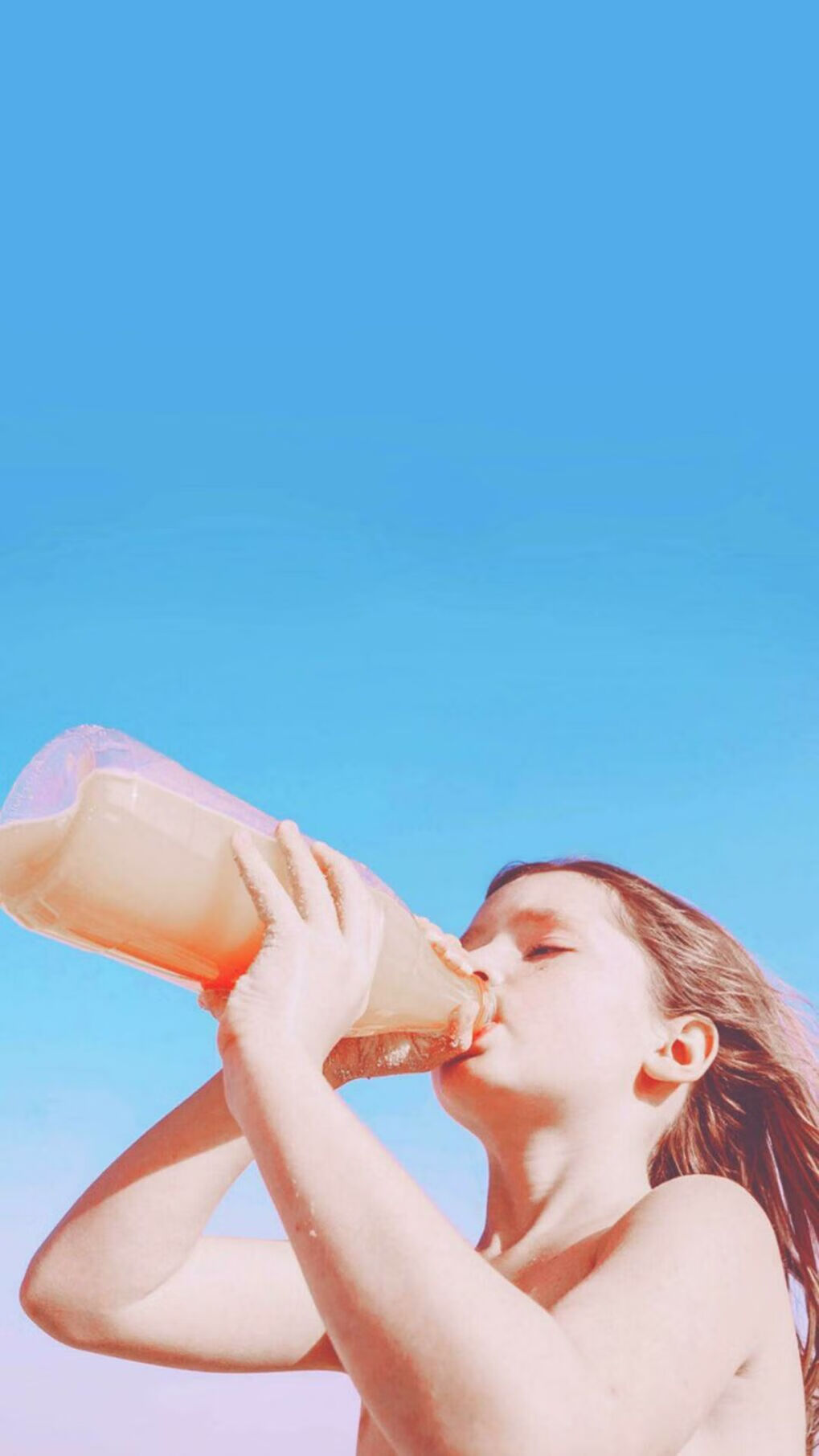 kaiyun网址-球迷为主队加油打气自制应援物成为现场最亮眼的存在，打球应援口号