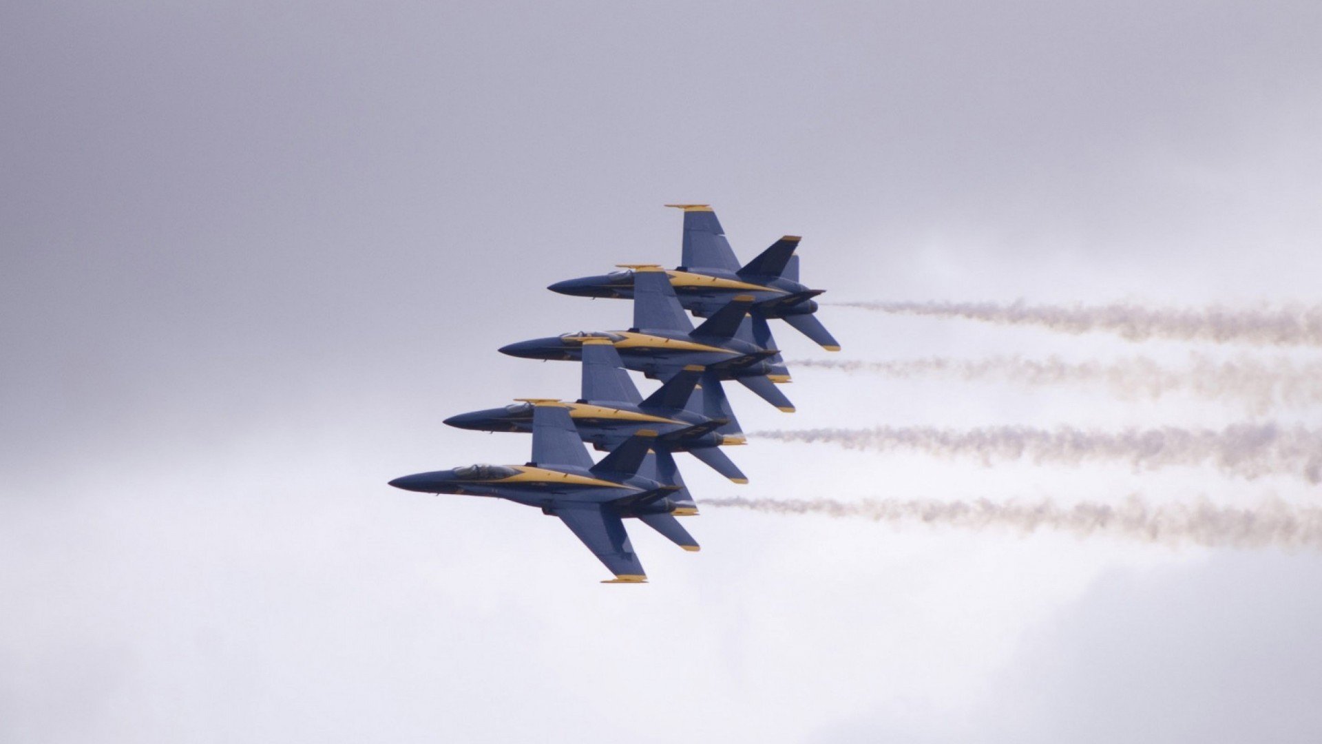 开云体育足球-职业联赛开展球员心理健康讲座促进身心健康,足球心理训练对于青少年球员产生的影响